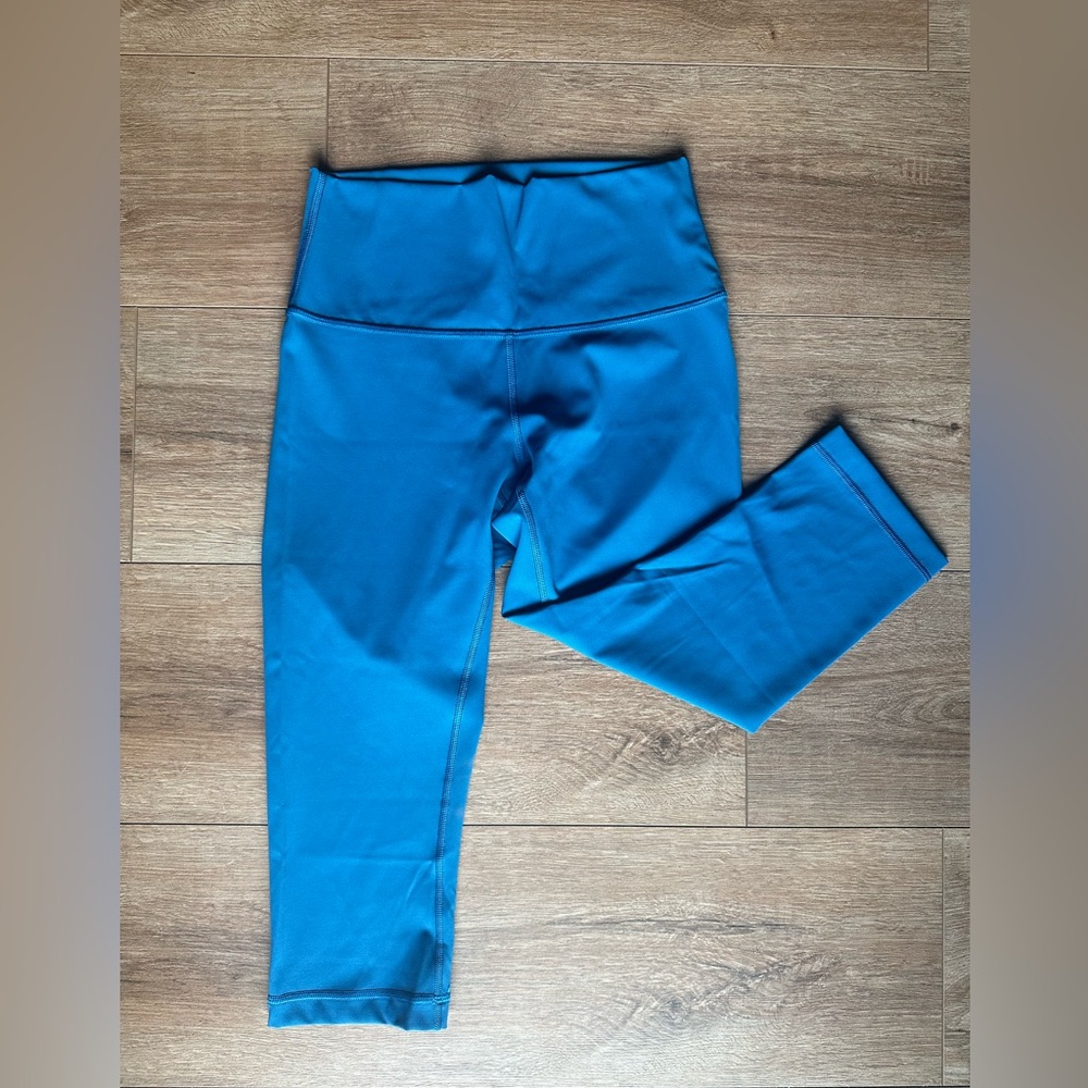 Lululemon crop